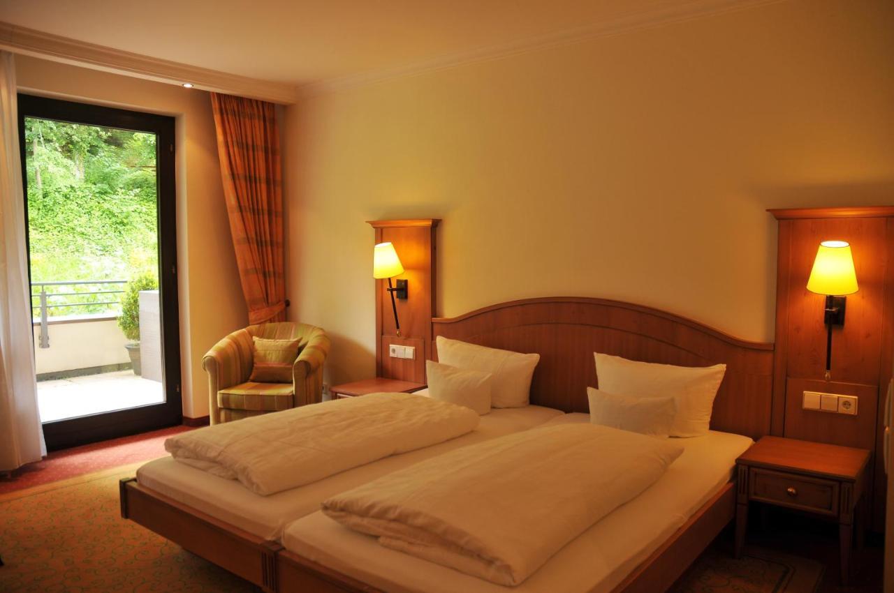 Hotel Ochsen Hoefen an der Enz Luaran gambar
