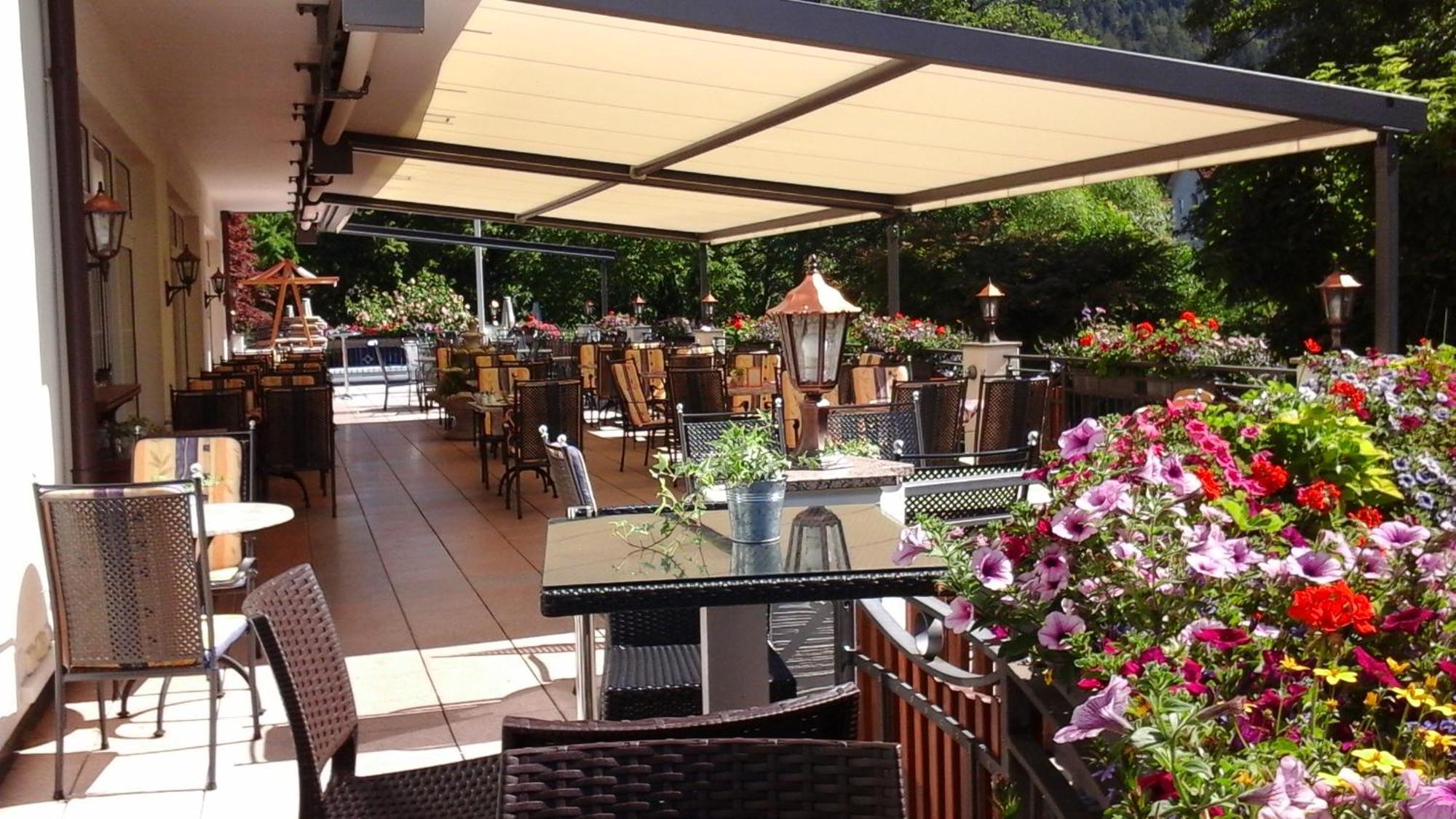 Hotel Ochsen Hoefen an der Enz Luaran gambar