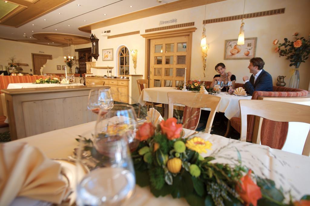 Hotel Ochsen Hoefen an der Enz Luaran gambar